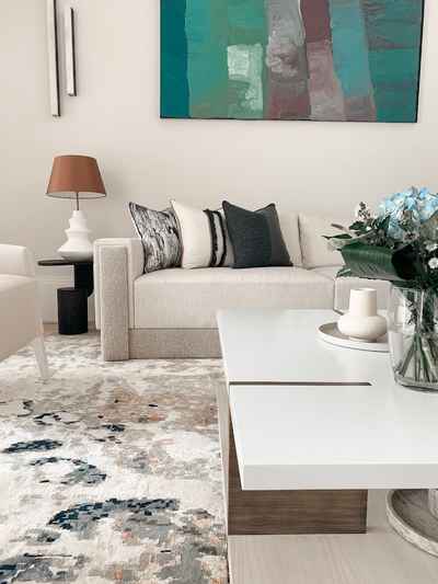 Cream & Black Interior Design